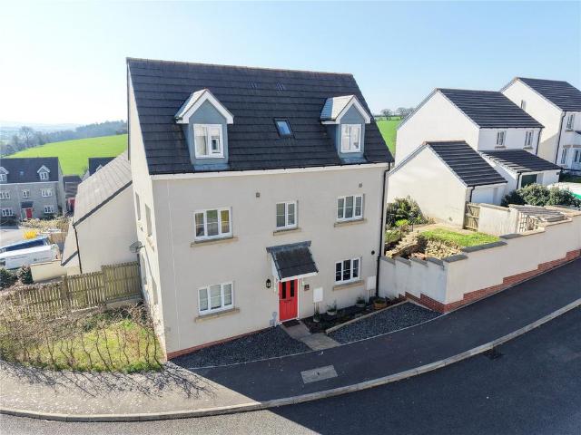 House for sale in Launceston, Cornwall