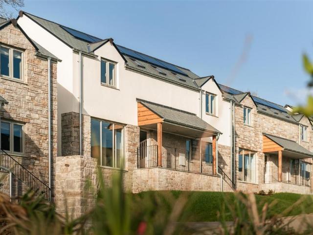 House for sale in Pentewan Valley, London Apprentice