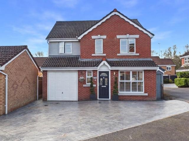 House for sale in New Hall Farm, Wigan