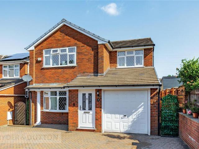 House for sale in Hurst Cross, Greenheys
