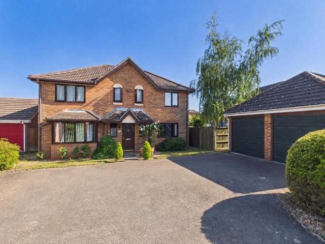 House for sale in Scarning, Breckland