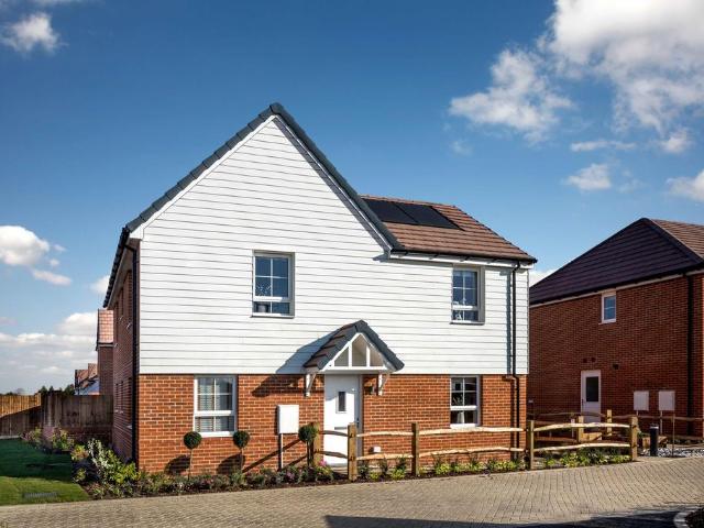 House for sale in Oad Street, Kent