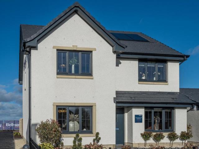 House for sale in Elphinstone