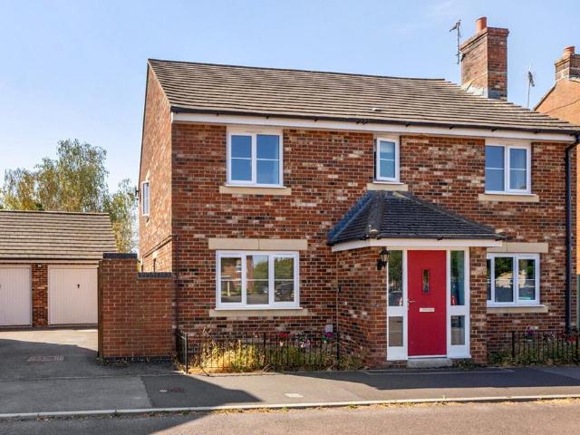 House for sale in Ham, Gillingham
