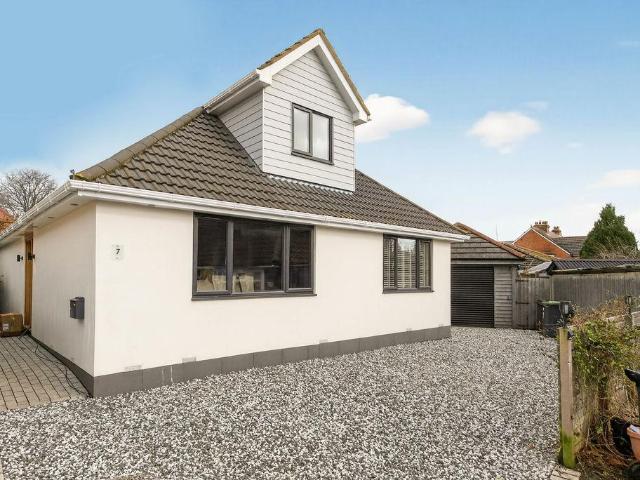 House for sale in Spring Vale, Hampshire