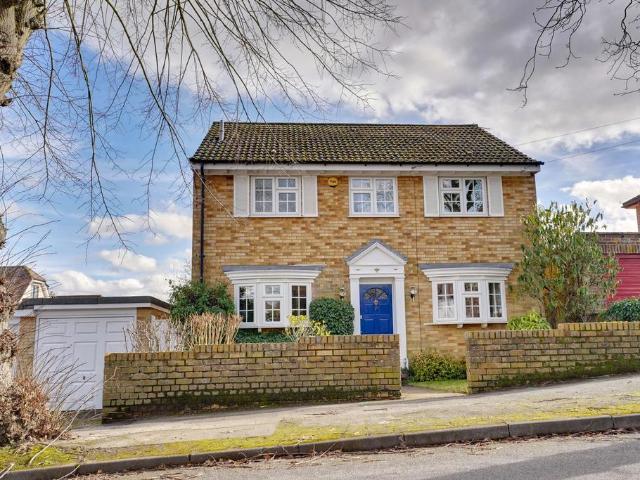 House for sale in Hockerill, Colliers End