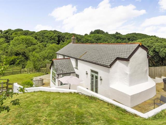 House for sale in Penwartha Coombe, Cornwall