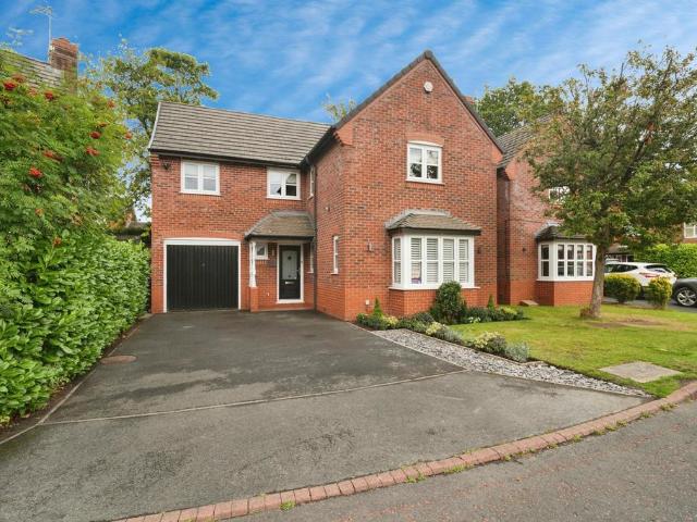 House for sale in New Hall Farm, Wigan