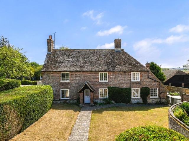 House for sale in Brabourne Lees, Bridgefield