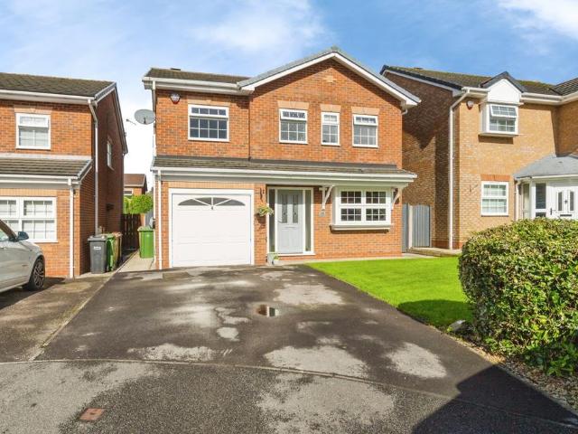House for sale in Dobb Brow, Bolton