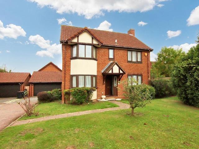 House for sale in London Borough of Croydon, Shirley