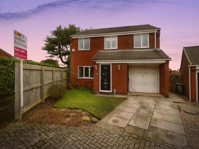 House for sale in Whitkirk, Colton