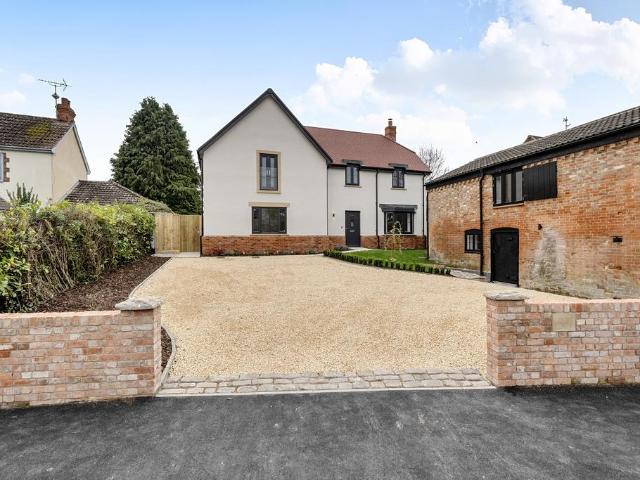 House for sale in Wanborough, Swindon