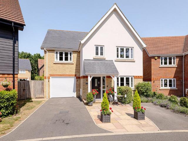 House for sale in Duton Hill, Essex