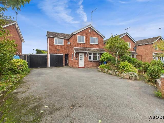 House for sale in The Heath, Beamhurst