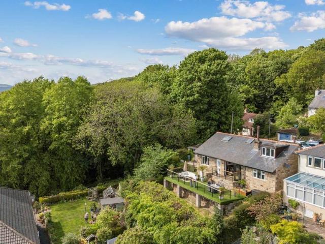 House for sale in Riddlesden, West Yorkshire