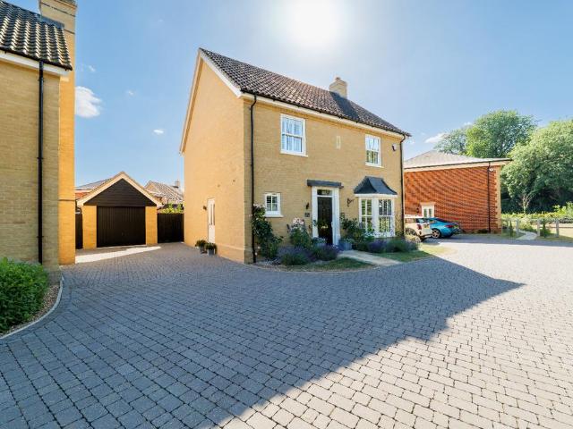 House for sale in East Tuddenham, Norfolk
