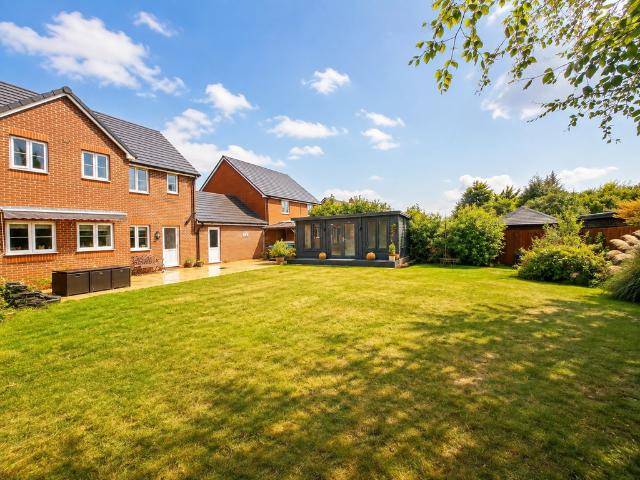 House for sale in Blunsdon, Broad Blunsdon