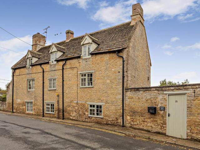 House for sale in Brigstock