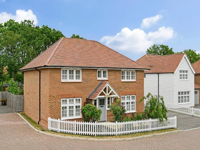House for sale in Bridgefield, Kent