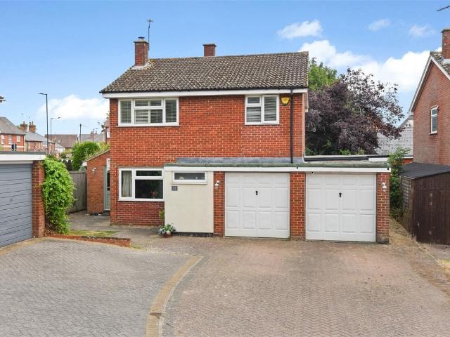 House for sale in Quarrendon, Buckinghamshire