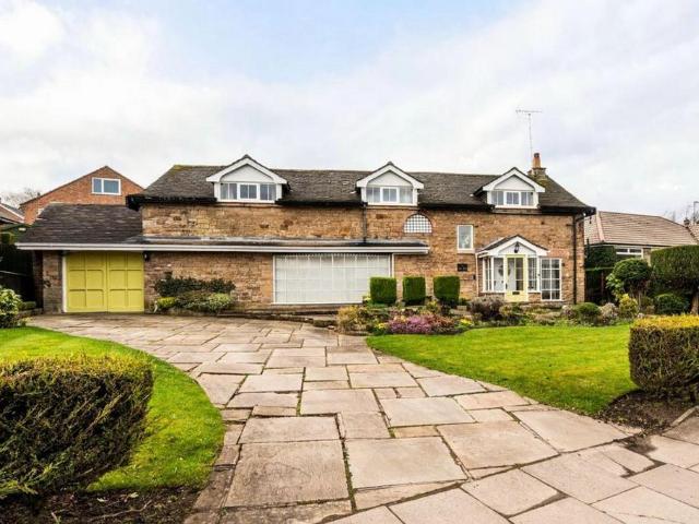 House for sale in Marple Bridge, Greater Manchester