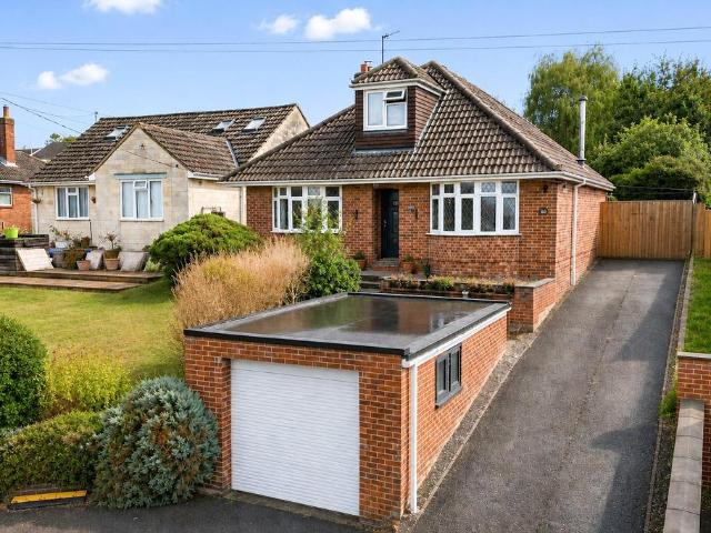 House for sale in Leigh Park, Westbury