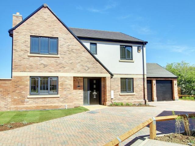 House for sale in Huntingdon, Cambridgeshire