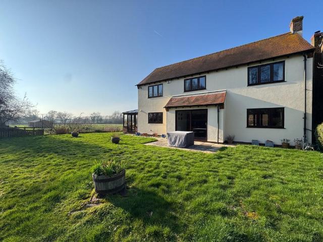 House for sale in Padbury
