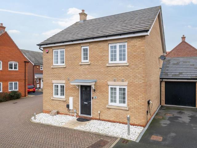 House for sale in Shefford, Bedfordshire