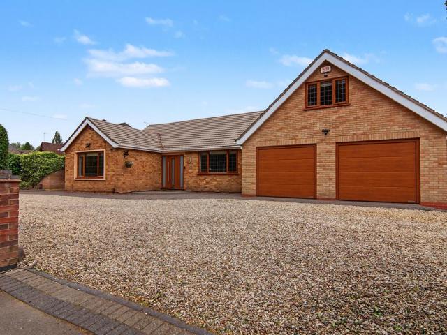 House for sale in Whitmore Park, West Midlands