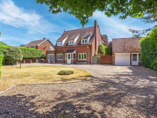 House for sale in Kidmore End, South Oxfordshire