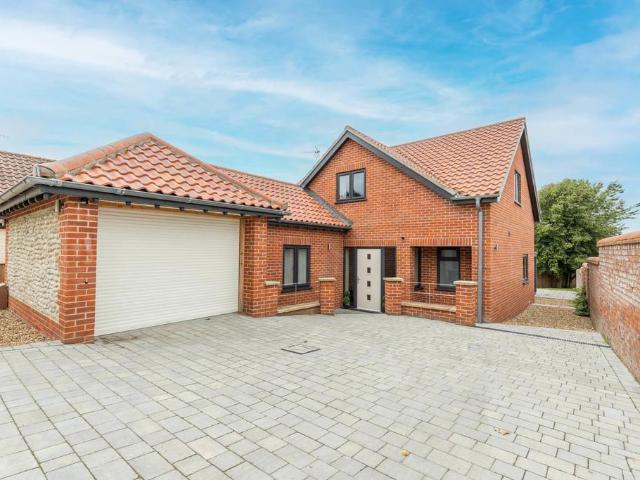 House for sale in Northrepps, North Norfolk