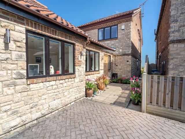 House for sale in Towton, North Yorkshire