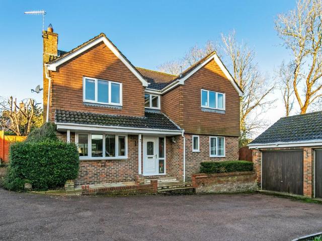 House for sale in Hampshire