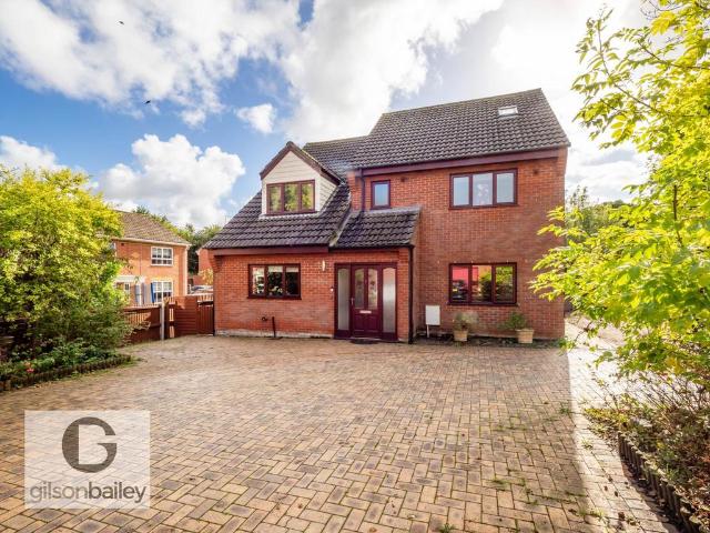 House for sale in Lingwood and Burlingham, Crostwick