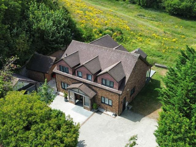 House for sale in Ash, Kent
