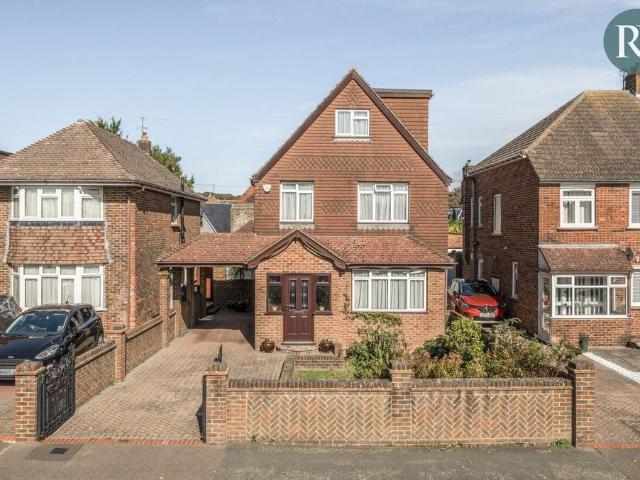 House for sale in Fishersgate, West Sussex