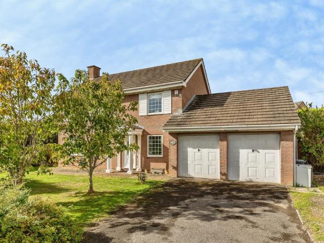 House for sale in Hanham, Kingswood