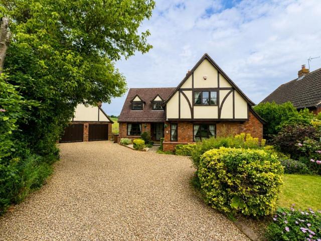 House for sale in Bedingfield, Suffolk