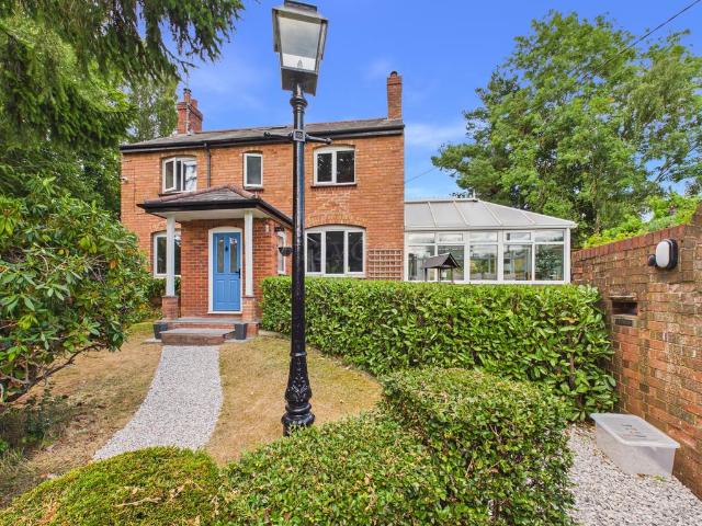 House for sale in Kinlet, Neen Savage
