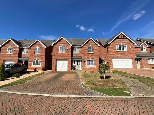 House for sale in Stone, Baswich