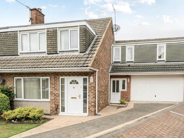 House for sale in Horsforth, Low Fold House for sale in Horsforth, Low Fold