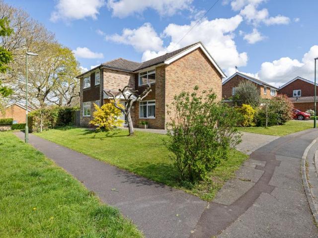 House for sale in Chichester, Littlecote