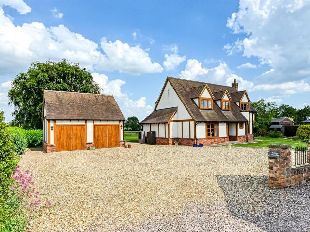 House for sale in Heath Lanes, Cold Hatton