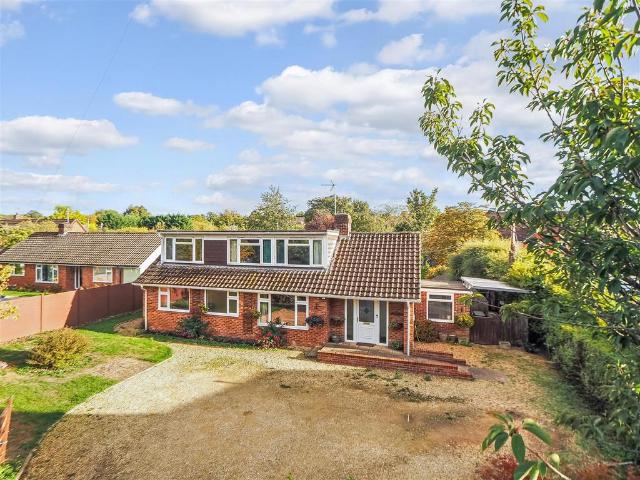 House for sale in Walworth Business Park, Test Valley