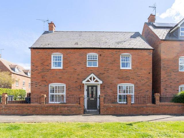 House for sale in Upper Quinton, Stratford-on-Avon