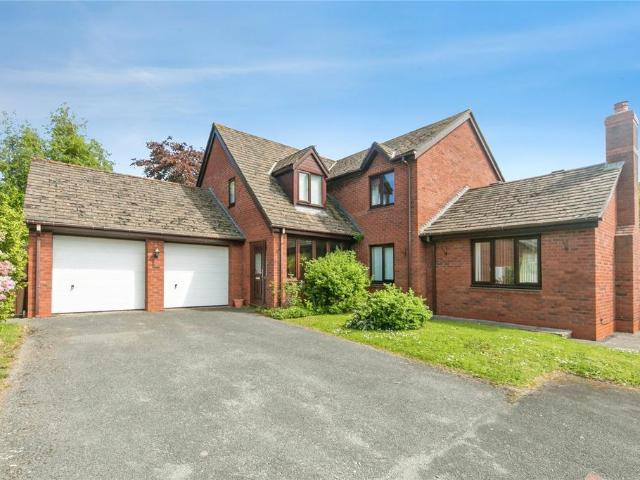 House for sale in Penrhyn Bay, Wales