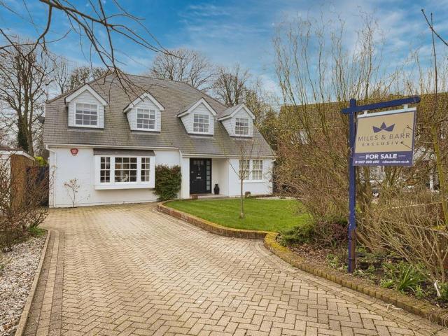 House for sale in Acol, Kent