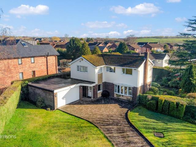 House for sale in Over Hulton, Lee Bank